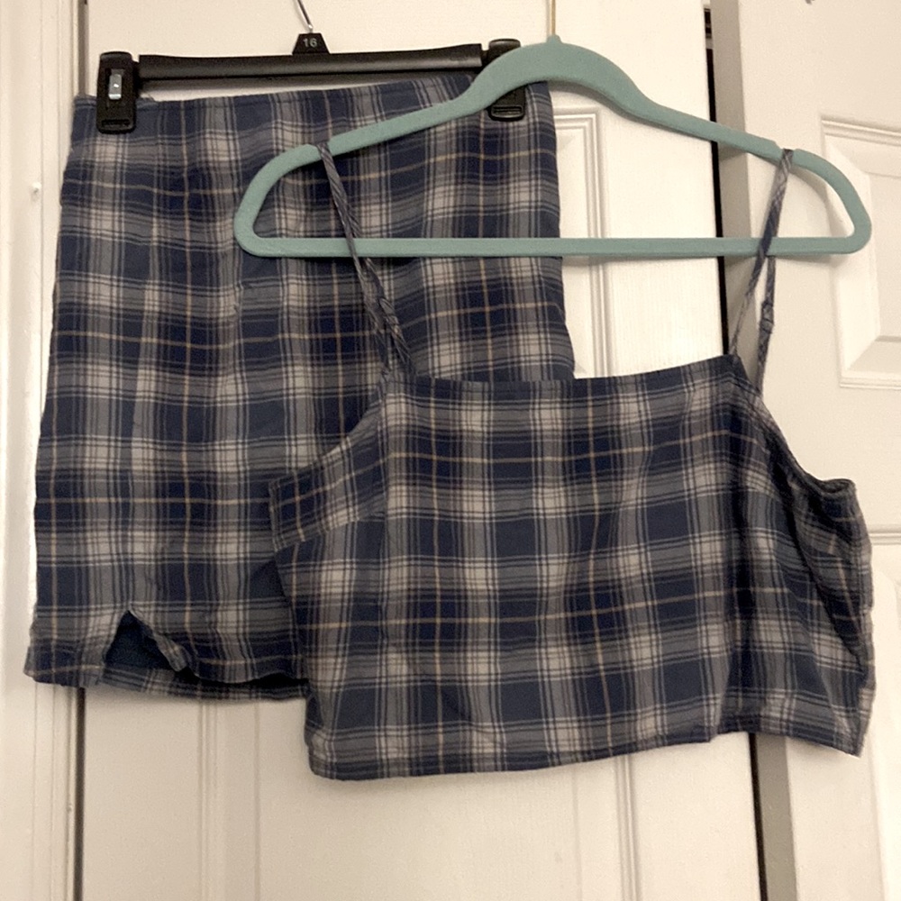 AE flannel matching skirt & top set